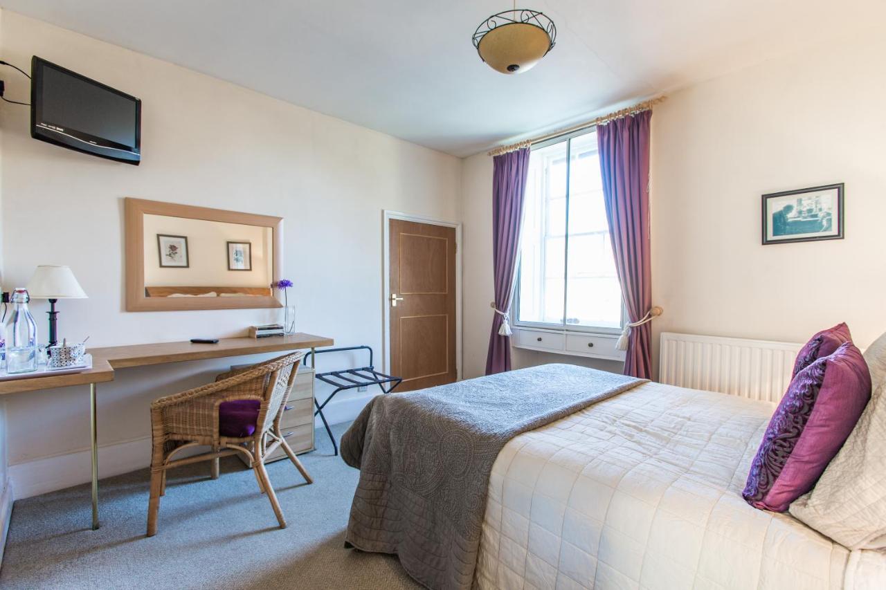 Bodkin House Hotel Little Badminton Экстерьер фото