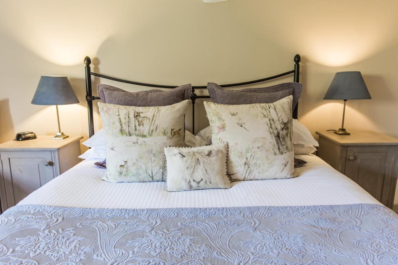 Bodkin House Hotel Little Badminton Экстерьер фото